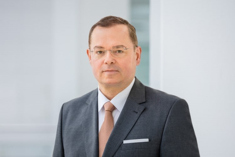 BludauPartners | Prof. Dr. Tino Michalski - Nachfolgeregelung im Mittelstand